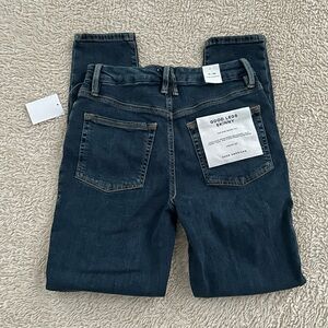 NWT Good American Good Legs Skinny Jeans